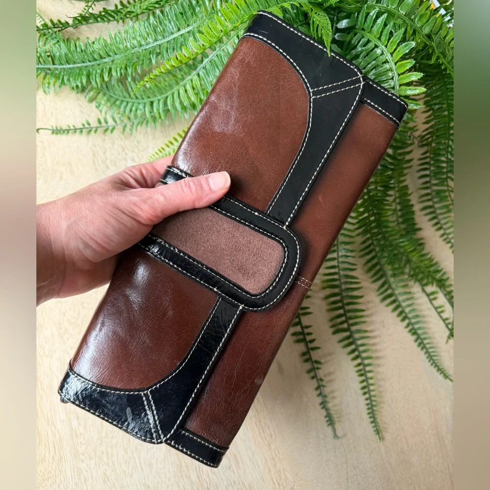 Fossil Leather Clutch Brown and Black Never Used, Wallet Purse